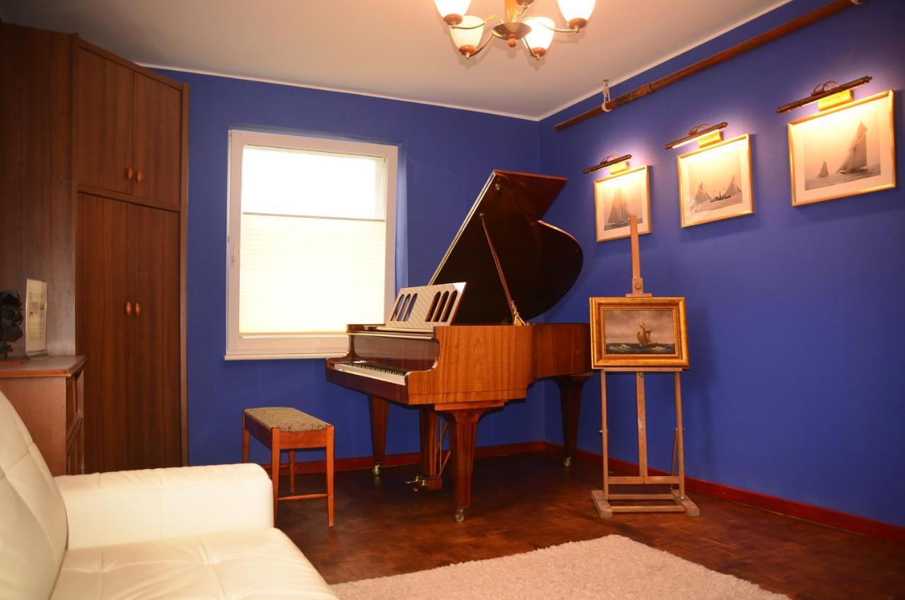 Apartament Dark Amber- 3 Rooms Grand Piano Swinoujscie Dış mekan fotoğraf
